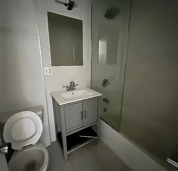 51 Berriman St #3 — Photo 5
