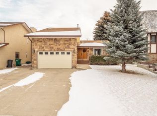 90 Chippewa Cres W, Lethbridge, AB T1K 5B5
