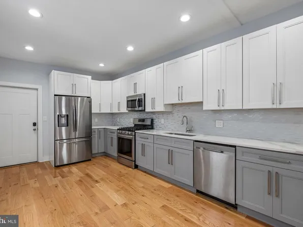 2341 E Ann St, Philadelphia, PA 19134