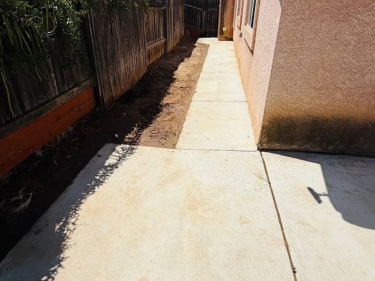 19952 Silvercrest Ln — Photo 11