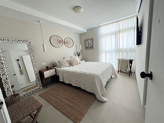 4th image of 5757 Avenue Isla Verde