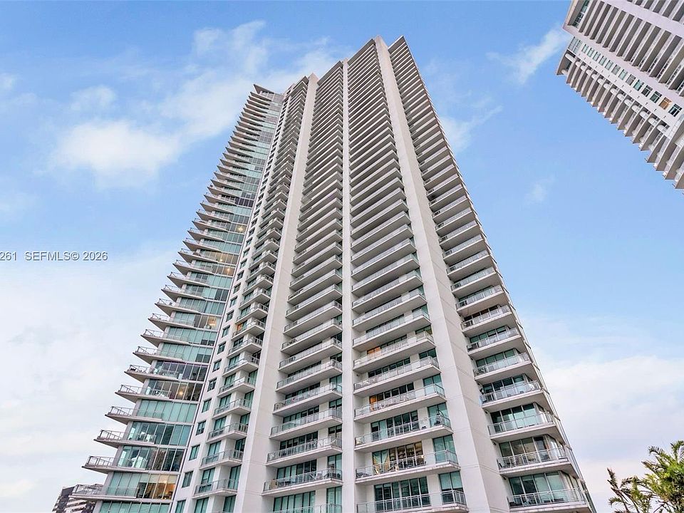 1st image of 92 SW 3rd St APT 3608