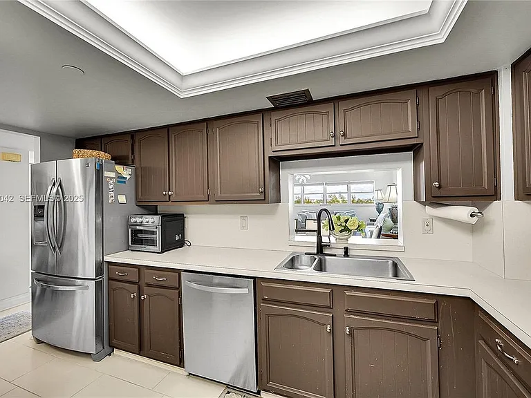 3200 Port Royale Dr N #1009 — Photo 3
