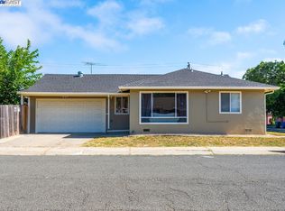 2754 Webb St, Vallejo, CA 94591
