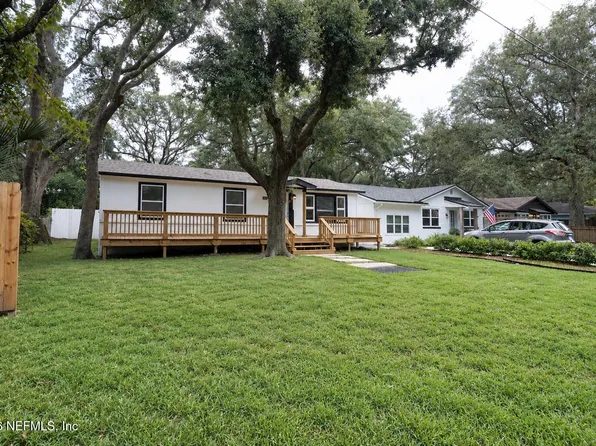 716 S 12TH Street, Fernandina Beach, FL 32034