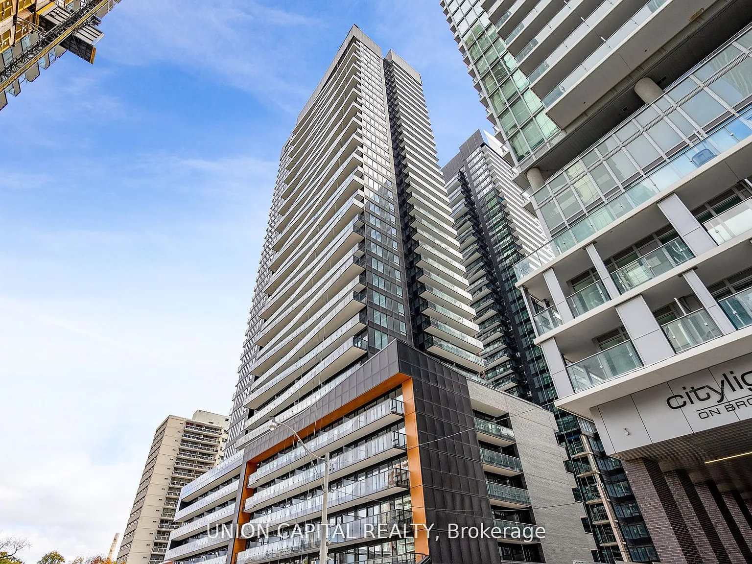 2 bed, $2,650 — Photo 1