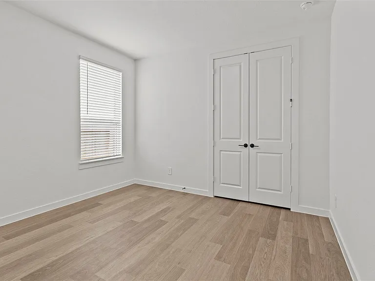 4009 Pear Tree Way — Photo 12