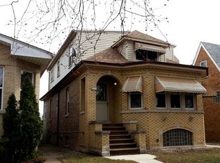 3107 N Neva Ave, Chicago, IL