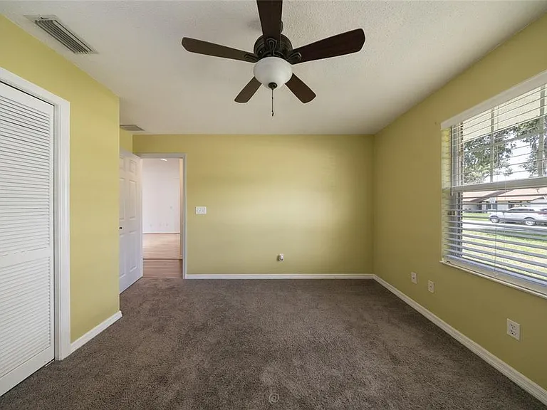923 Sand Crest Dr — Photo 35
