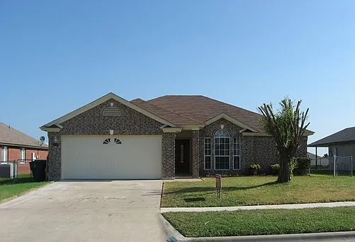 3203 Dorothy Jane Dr Photo 1