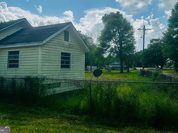3rd image of 237 Bray St