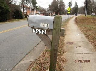 3632 Old Vineyard Rd, Winston Salem, NC 27104