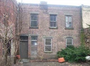 146 3rd St, Troy, NY 12180