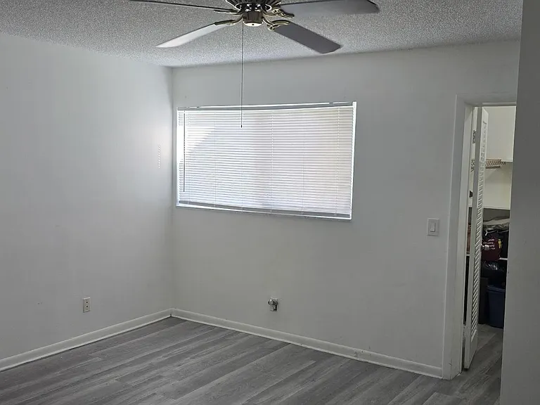 300 Bonnie Blvd #144 — Photo 6