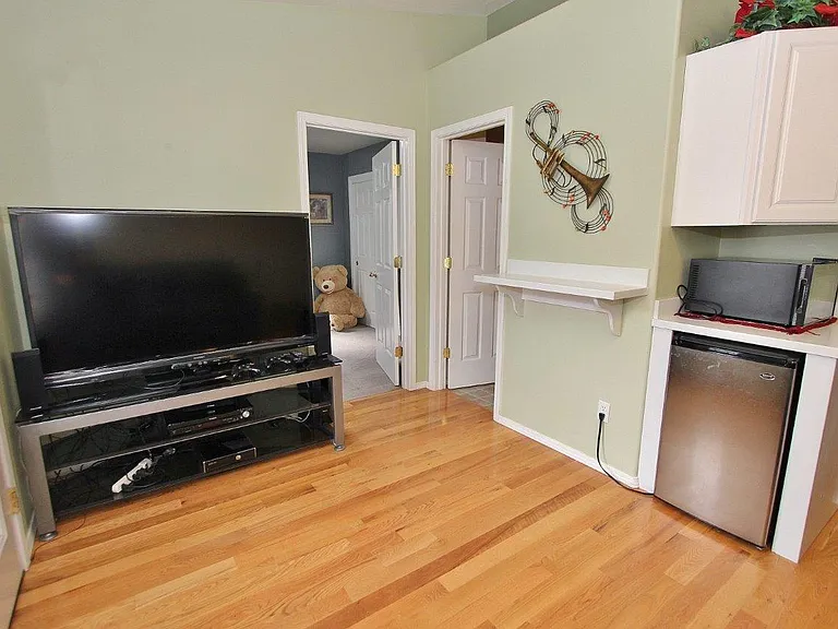 6177 S Peppertree Ave — Photo 7