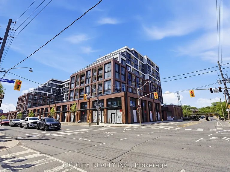 858 Dupont St #705 — Photo 18