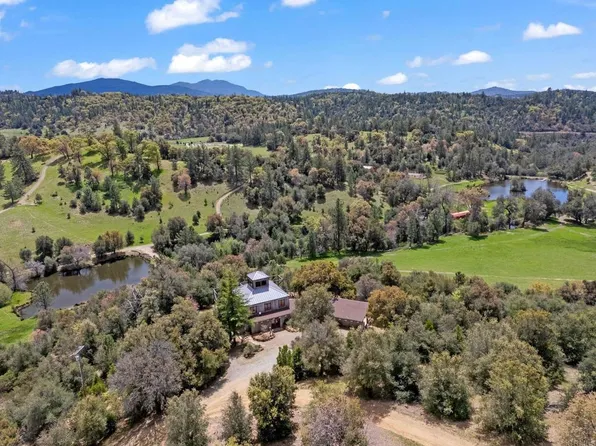 1020 Julian Orchards Dr, Julian, CA 92036