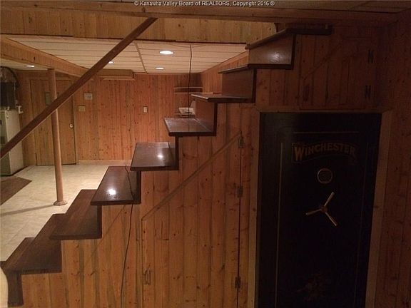 5th image of 815 Hanna Dr