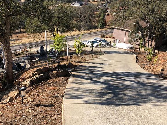 2nd image of 3985 Bartelink Dr