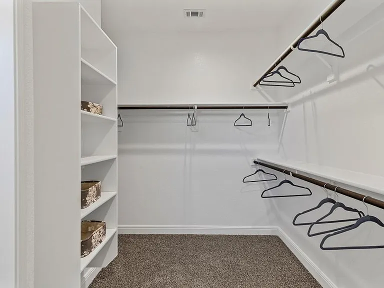 14540 Caelum Dr — Photo 6