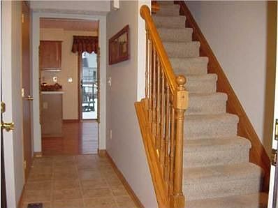 3rd image of 979 Glyn Dennis Dr