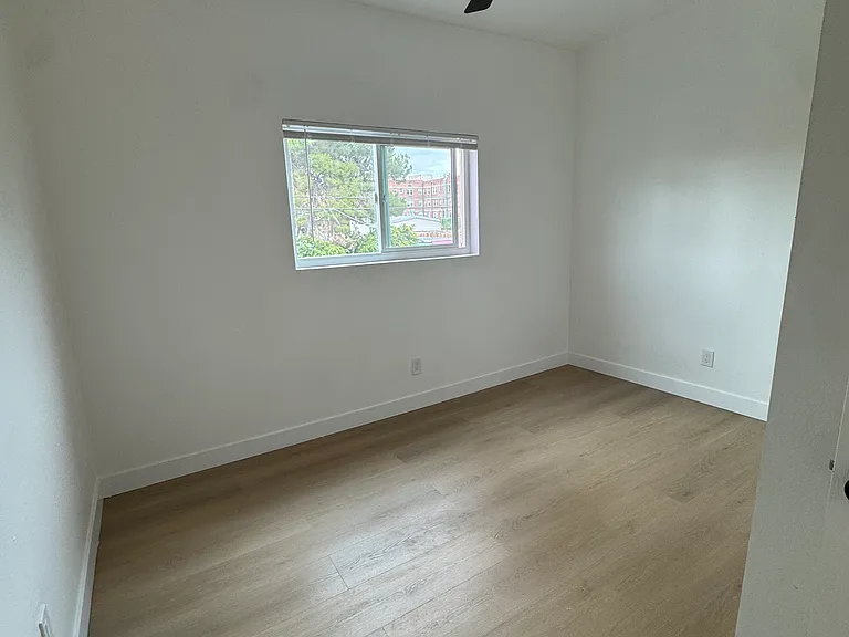 4339 Normal Ave #6 — Photo 7