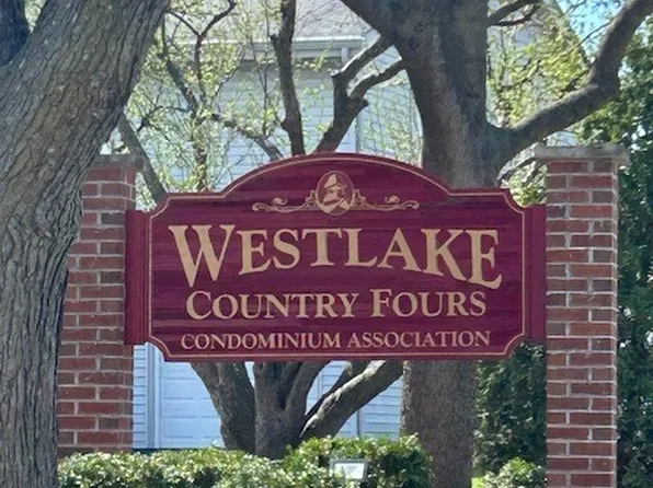 185 College Dr Unit B, Bloomingdale, IL 60108