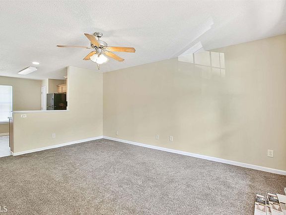 5th image of 125 Lossie Ln