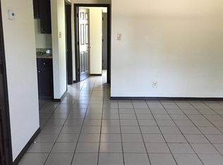 3005 San Salvador St APT 3, Laredo, TX 78046