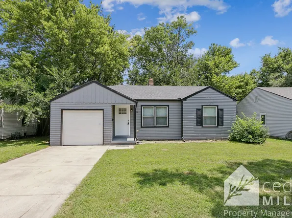 2502 S Mosley St, Wichita, KS 67216