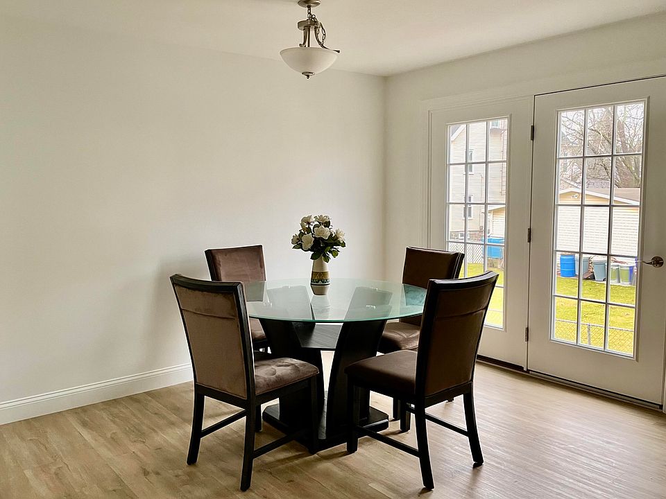 Other Apartments Taunton, MA Zillow