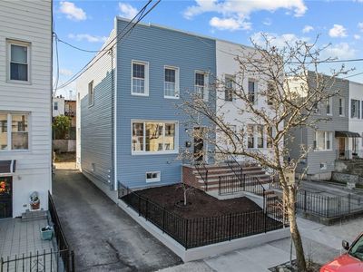 281 Hollywood Avenue, Bronx, NY, 10465