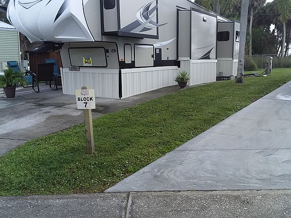 2nd image of 5624 SE 67th Ave
