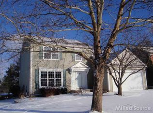 417 Bolinger St, Rochester Hills, MI 48307
