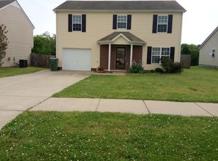 989 Woodall Rd, Lebanon, TN 37090