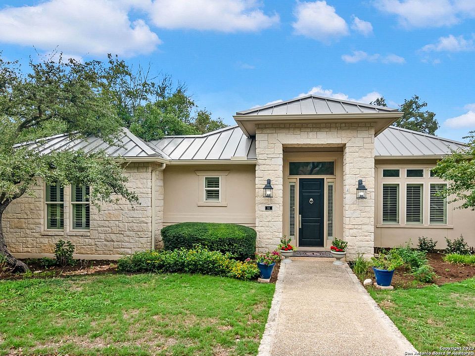 1st image of 31 WORTHSHAM DR