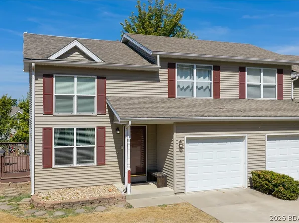 1117 Redbud Rd, Osage Beach, MO 65065