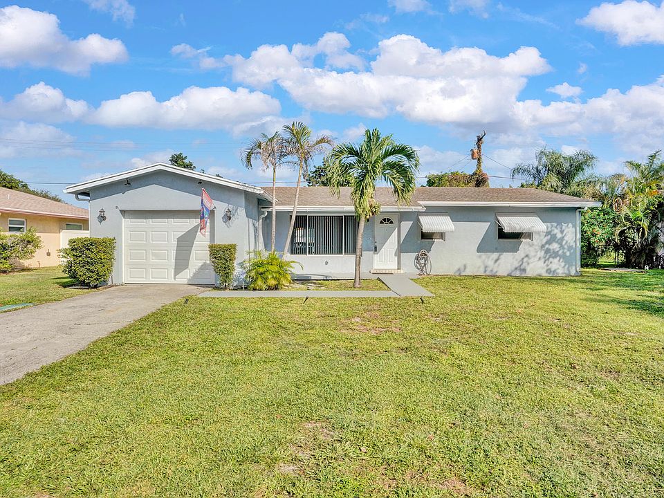 1st image of 693 Lindell Blvd