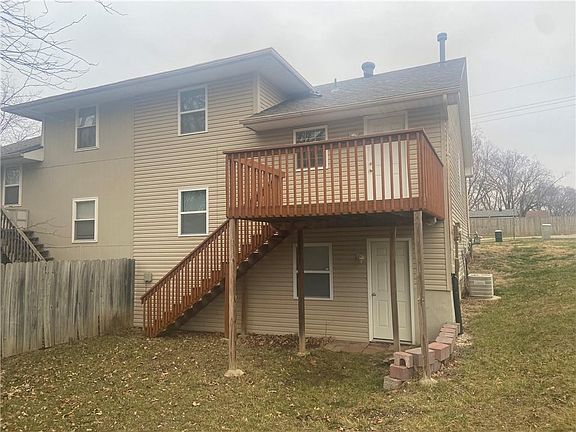 3rd image of 6900 Sobbie Rd