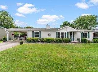 220 White Ash Cir, Hendersonville, NC 28739