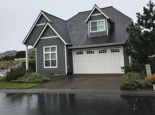 5740 SW Arbor Dr, South Beach, OR 97366