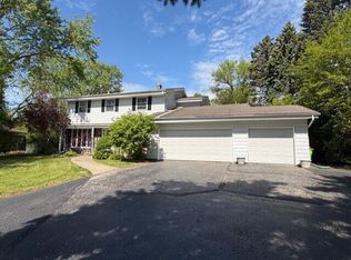42 Robin Hill DRIVE, Mount Pleasant, WI 53406
