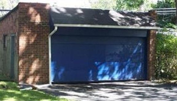3rd image of 1475 E 193rd St