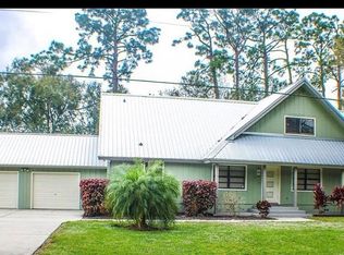 1130 Park Dr, Labelle, FL 33935