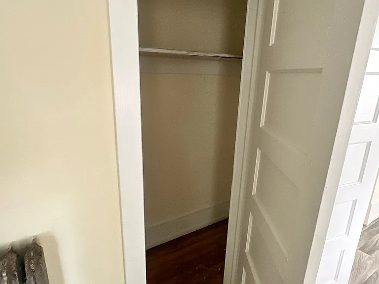 437 Chestnut St #404 — Photo 2