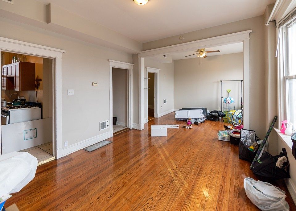 1st image of 1550 S Homan Ave #2