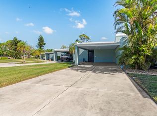5915 43rd St W, Bradenton, FL 34210