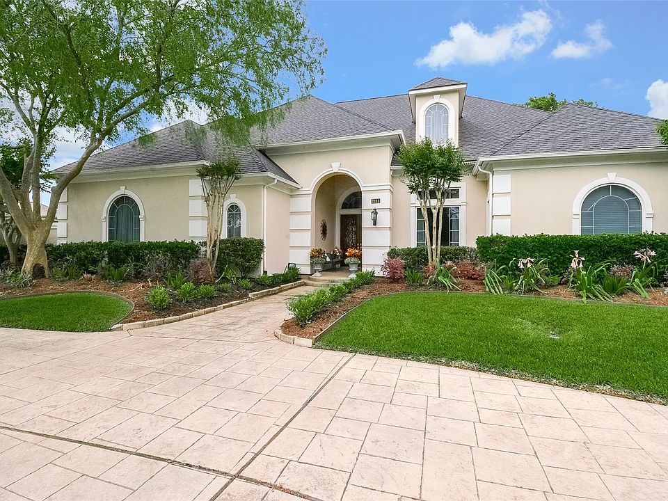 1st image of 2111 Summerland Dr