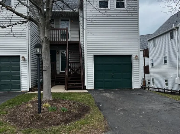 634 W 2nd St APT 1-306, Erie, PA 16507