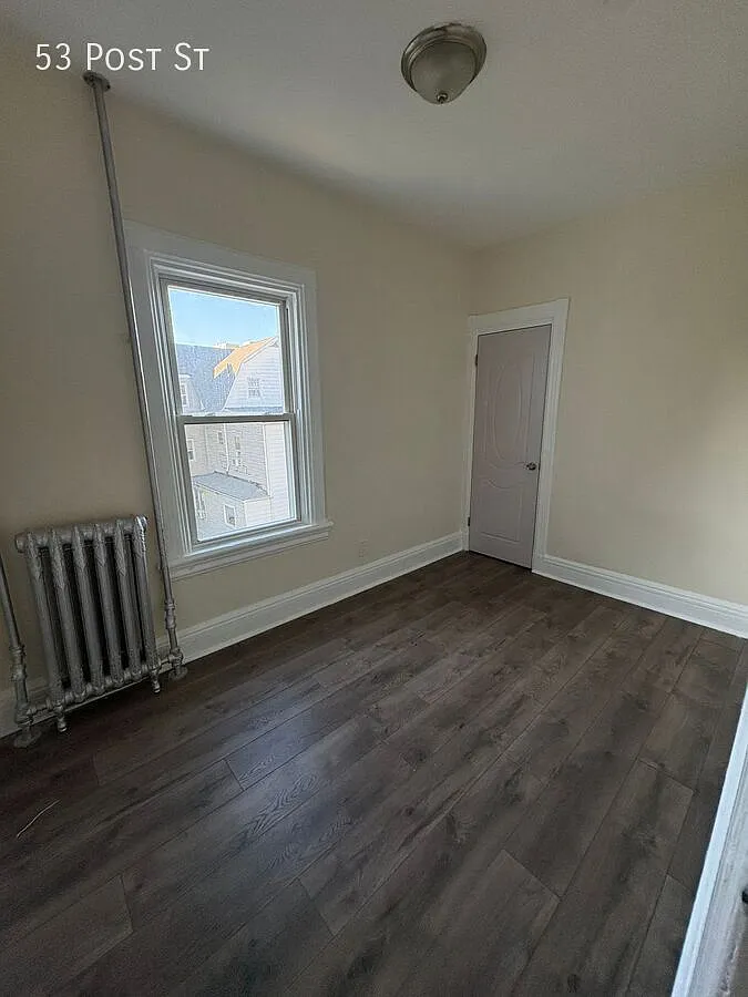 3 bed, $3,000 — Photo 3